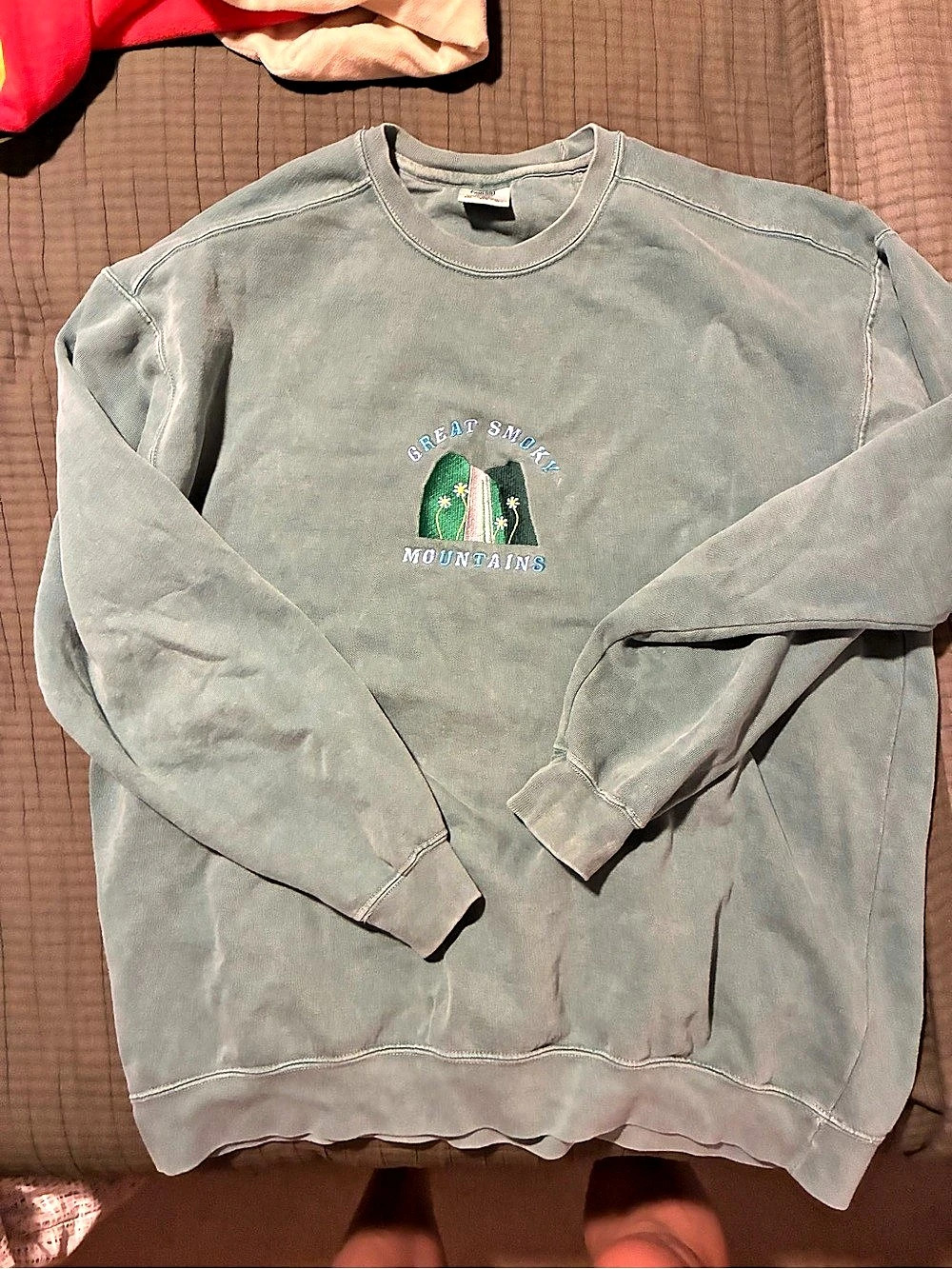 Great Smoky Mountains Embroidered Crewneck